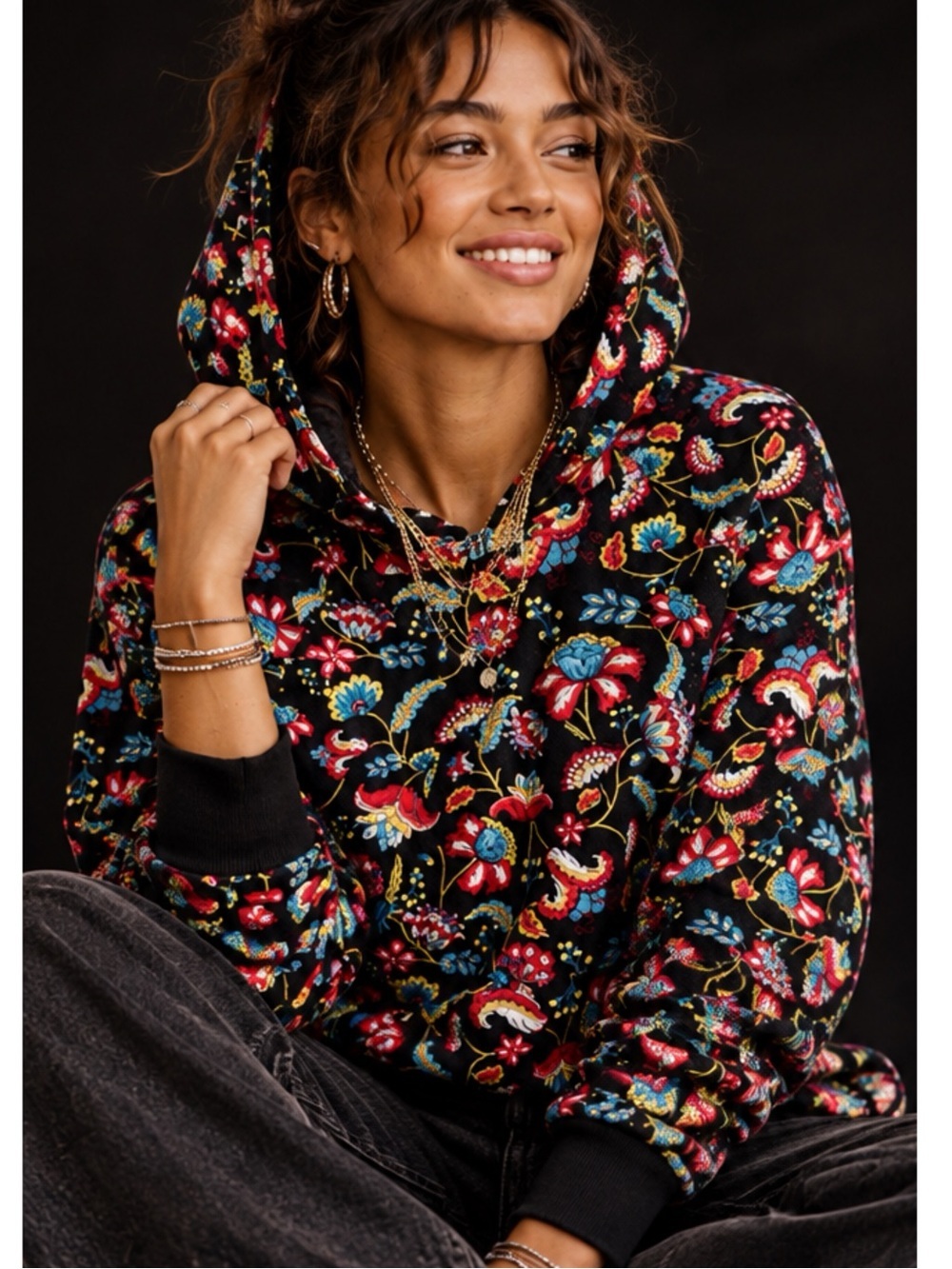 MASSEYS Women’s Whimsical Garden Hoodie Black Floral Knit Sweater Size Large